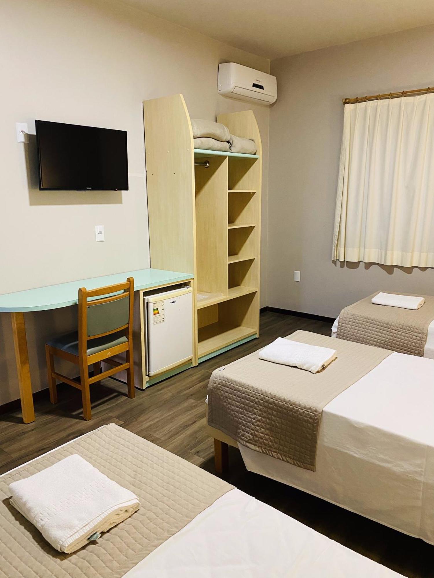 Real Nob Hotel ออเลออนส์ ภายนอก รูปภาพ
