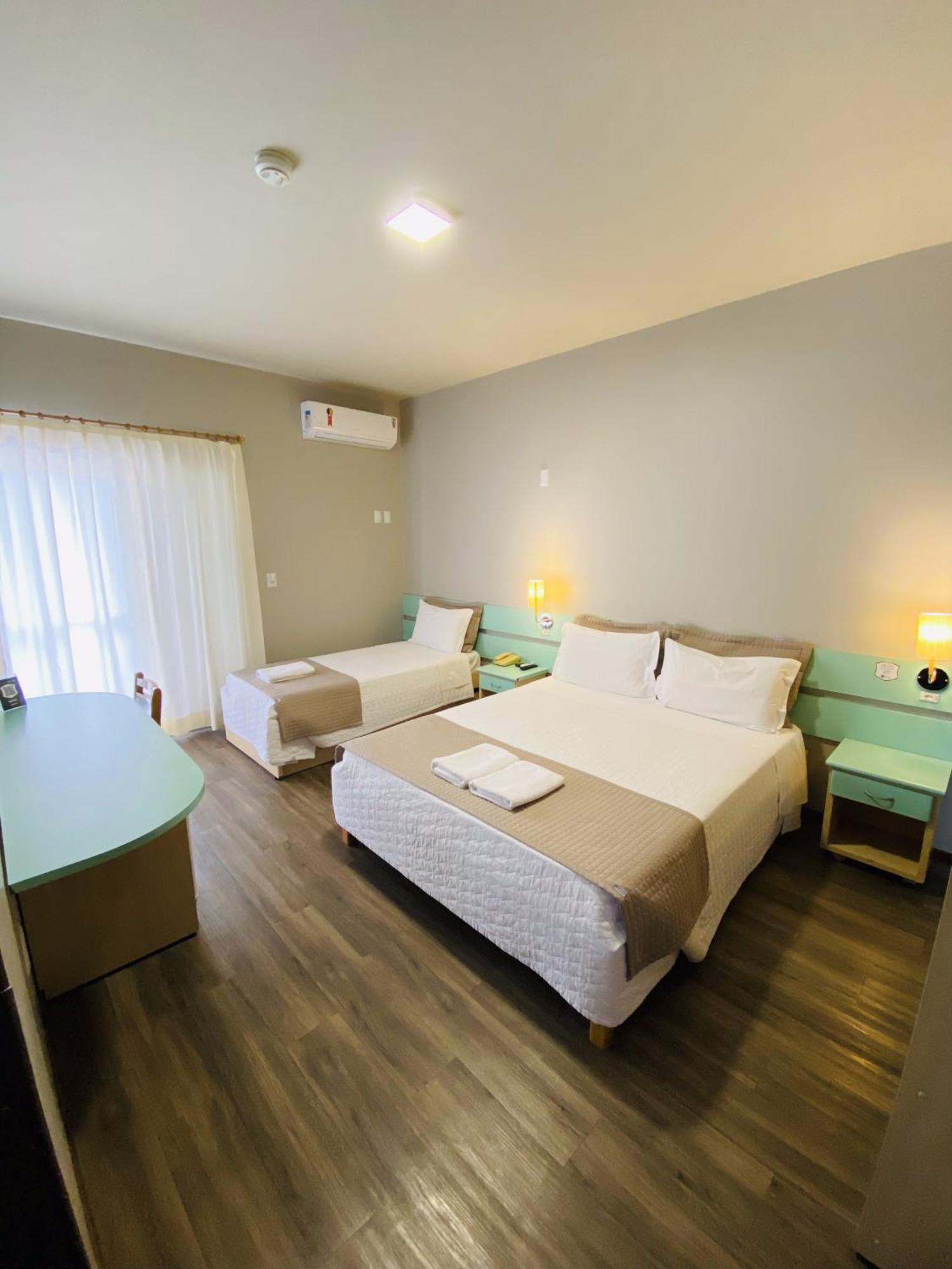 Real Nob Hotel ออเลออนส์ ภายนอก รูปภาพ